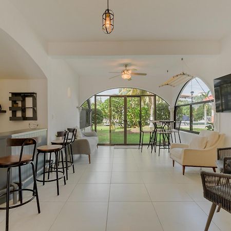 Chic Lagoon Front Villa By Casa Paraiso Cancun Luaran gambar