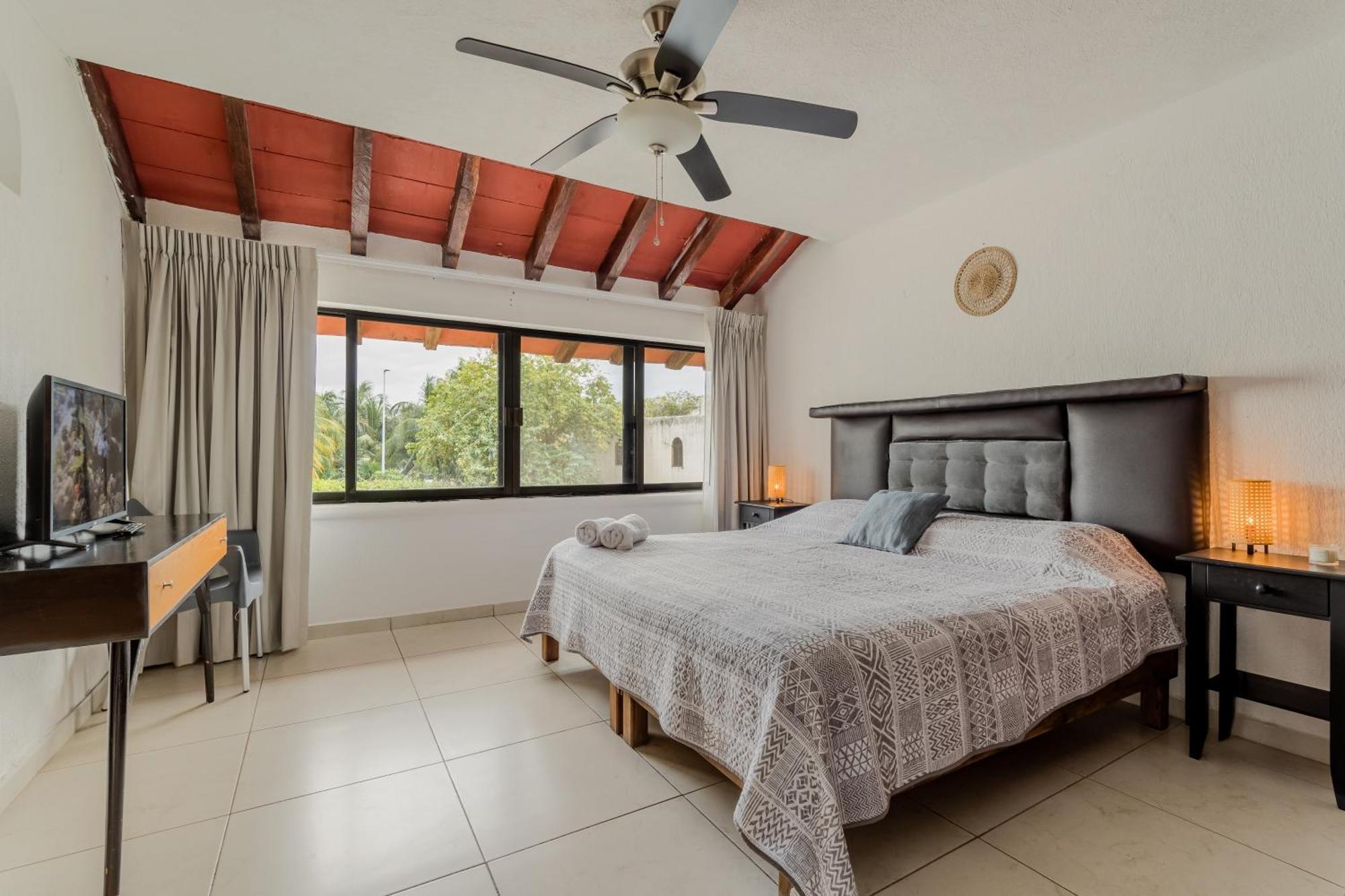 Chic Lagoon Front Villa By Casa Paraiso Cancun Luaran gambar